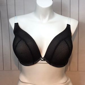 ⭐️CACIQUE BLACK/WHITE PLUNGE BRA 34H